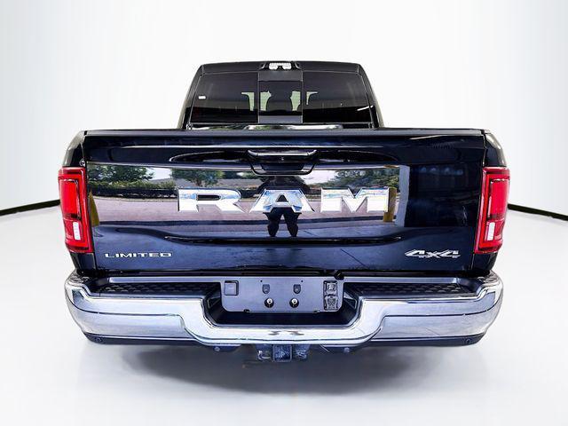 Photo of 2025 Diamond Black Crystal Pearlcoat RAM 2500