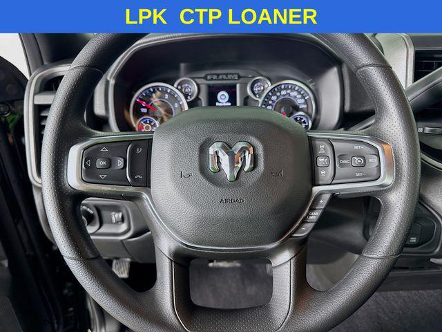 Photo of 2025 Diamond Black Crystal Pearlcoat RAM 2500