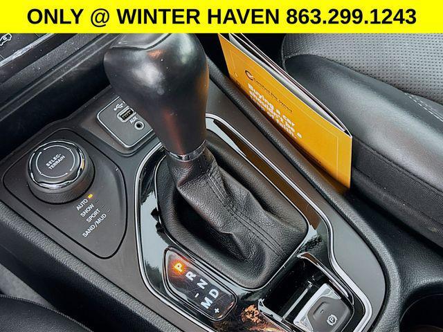 Photo of 2023 Sting-Gray Clearcoat Jeep Cherokee