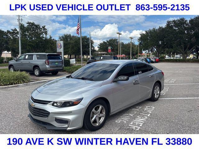 Photo of 2016 Silver Ice Metallic Chevrolet Malibu
