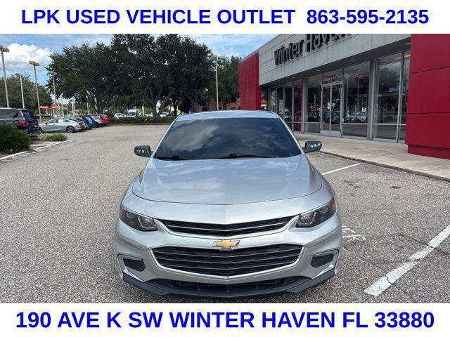 Photo of 2016 Silver Ice Metallic Chevrolet Malibu