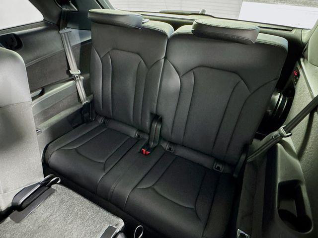 Photo of 2025 Samurai Gray Metallic Audi Q7