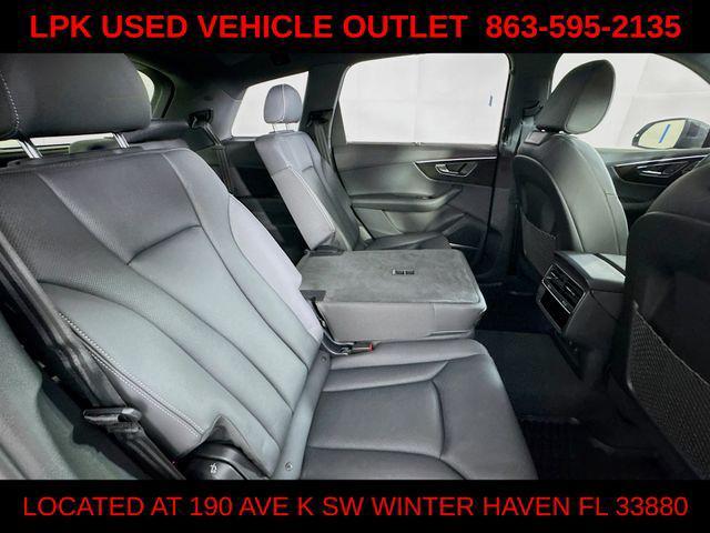 Photo of 2025 Samurai Gray Metallic Audi Q7