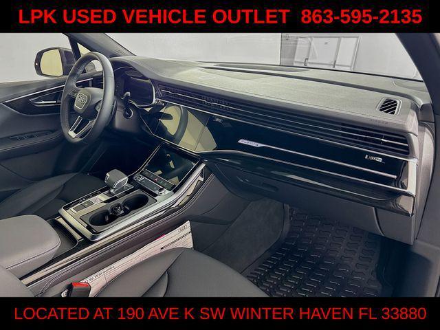 Photo of 2025 Samurai Gray Metallic Audi Q7
