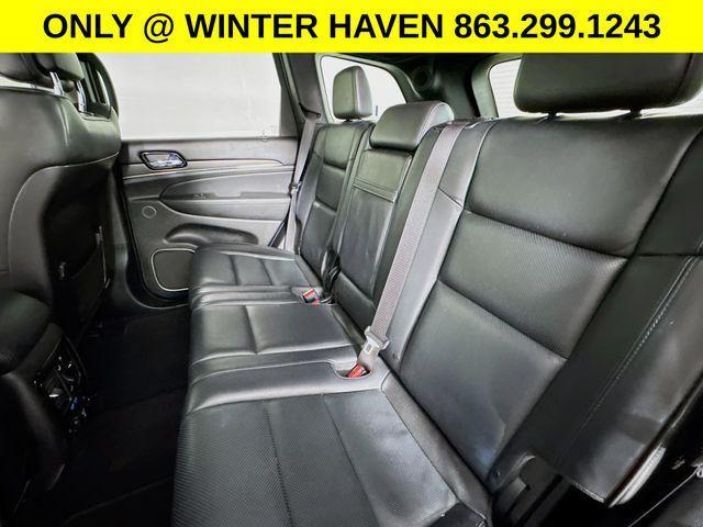Photo of 2021 Velvet Red Pearlcoat Jeep Grand Cherokee