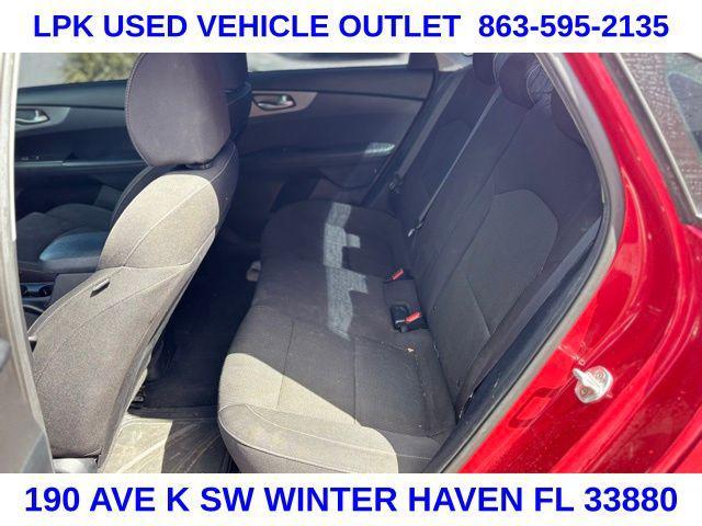 Photo of 2019 Currant Red Kia Forte