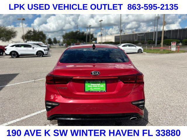 Photo of 2019 Currant Red Kia Forte