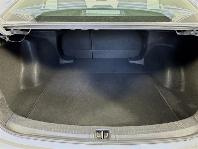 Photo of 2022 Classic Silver Metallic Toyota Corolla