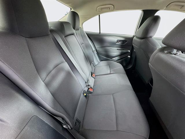 Photo of 2022 Classic Silver Metallic Toyota Corolla