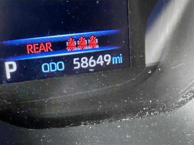 Photo of 2022 Classic Silver Metallic Toyota Corolla