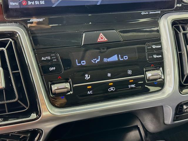 Photo of 2022 Passion Red Tintcoat Kia Sorento