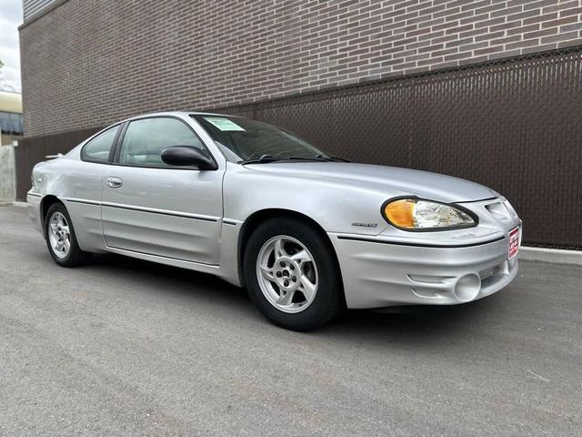 Photo of 2004 Galaxy Silver Metallic Pontiac Grand Am