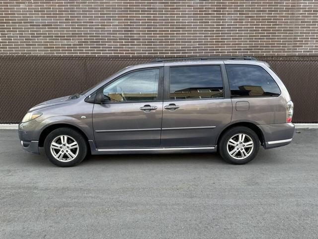 Photo of 2006 Galaxy Gray Mazda MPV