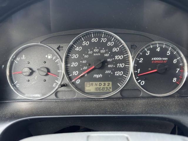 Photo of 2006 Galaxy Gray Mazda MPV