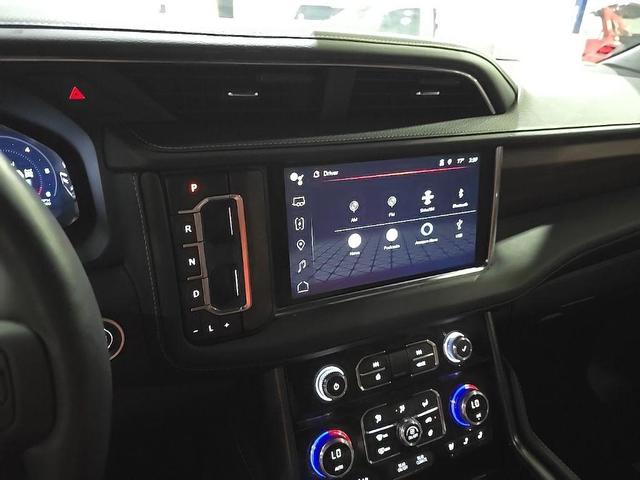 Photo of 2024 Onyx Black GMC Yukon XL