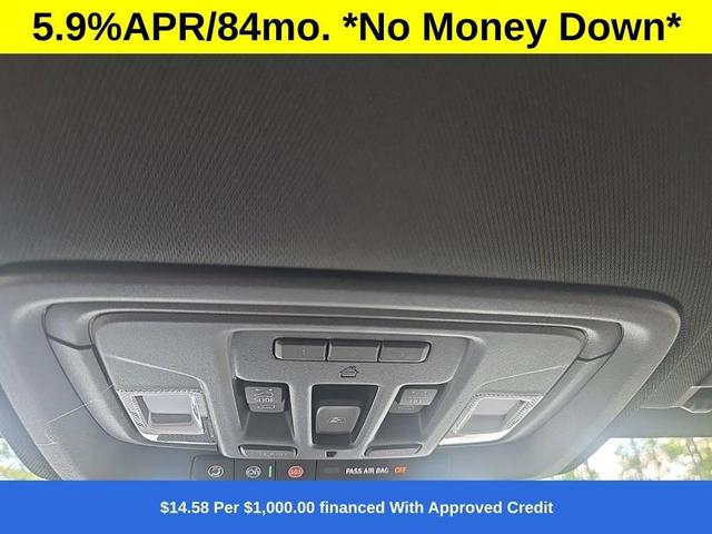 Photo of 2025 Summit White GMC Sierra 3500