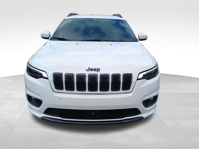 Photo of 2021 Bright White Clearcoat Jeep Cherokee