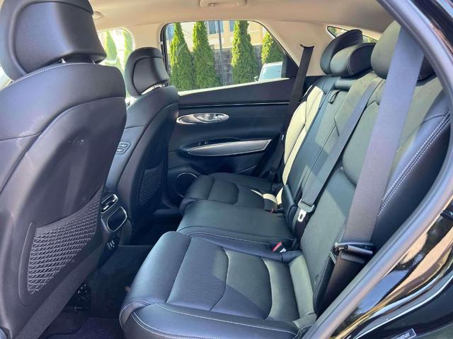 Photo of 2025 Black Genesis GV70