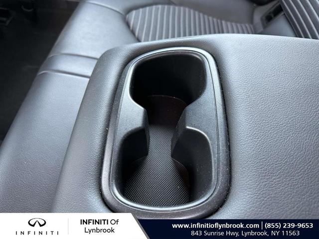 Photo of 2022 Black Toyota Camry