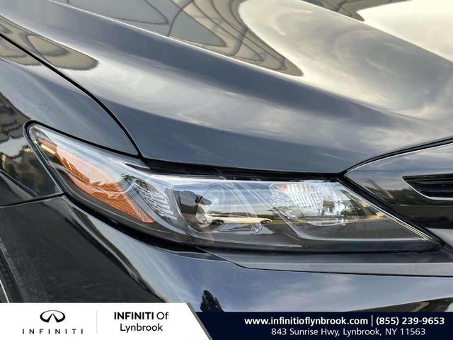 Photo of 2022 Black Toyota Camry