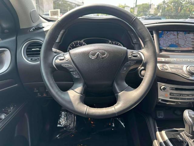 Photo of 2020 Majestic White INFINITI QX60