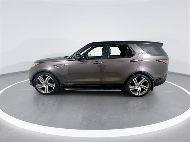 Photo of 2024 GREY Land Rover Discovery
