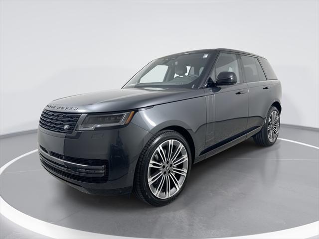 Photo of 2025 CARP GRY PRM MT Land Rover Range Rover