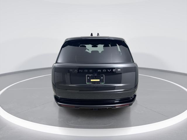 Photo of 2025 CARP GRY PRM MT Land Rover Range Rover
