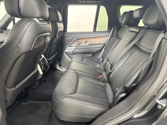 Photo of 2025 GRAY Land Rover Range Rover