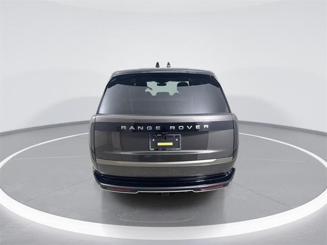 Photo of 2025 CHARENTE GRY PR Land Rover Range Rover