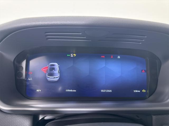 Photo of 2024 Varesine Blue Metallic Land Rover Discovery