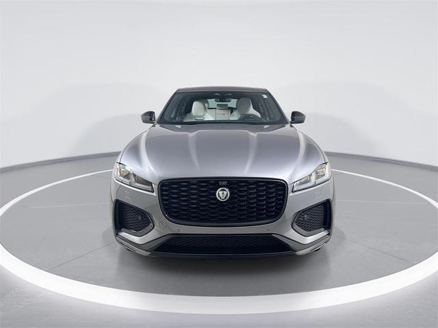 Photo of 2026 EIGER GRY MET Jaguar F-PACE