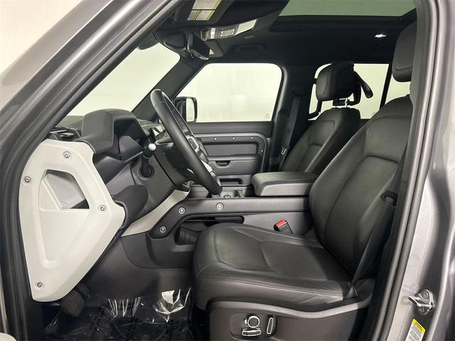 Photo of 2024 GREY Land Rover Defender
