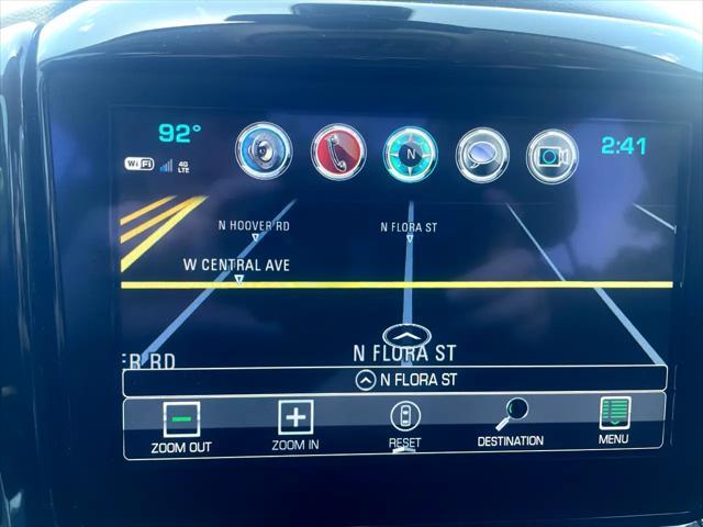 Photo of 2018 Iridescent Pearl Tricoat Chevrolet Traverse