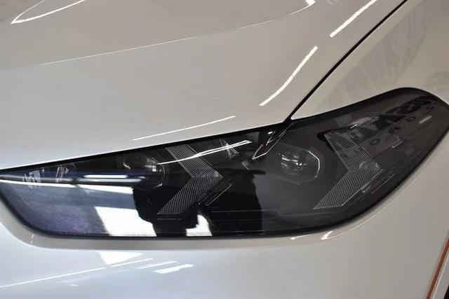 Photo of 2026 Mineral White BMW X6