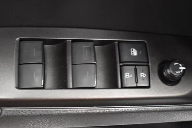 Photo of 2022 White Toyota Camry