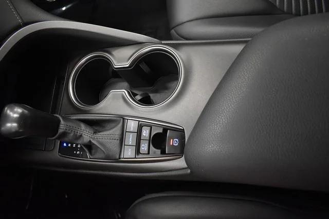 Photo of 2022 White Toyota Camry