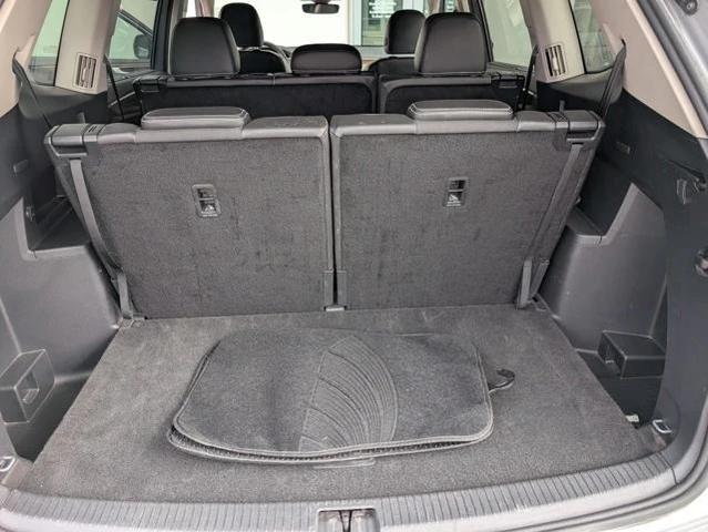 Photo of 2024 Silver Mist Volkswagen Atlas