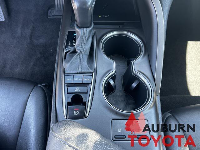 Photo of 2022 Midnight Black Metallic Toyota Camry