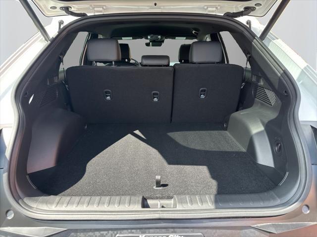Photo of 2025 Atlas White Hyundai IONIQ 5