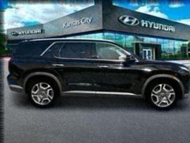 Photo of 2025 Abyss Black Pearl Hyundai PALISADE