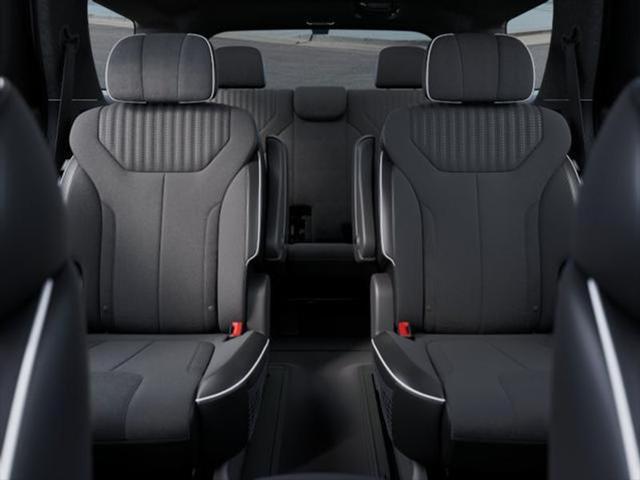 Photo of 2025 Hyper White Hyundai PALISADE