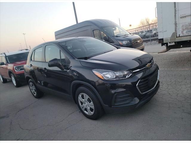 Photo of 2017 Mosaic Black Metallic Chevrolet Trax
