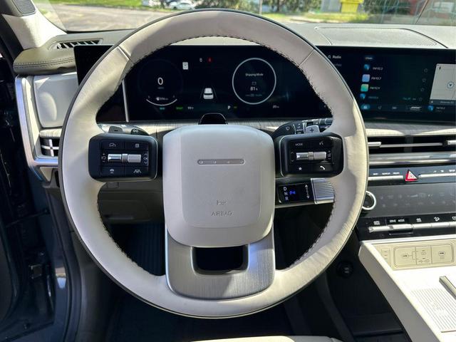 Photo of 2025 Ecotronic Gray Hyundai SANTA FE HEV