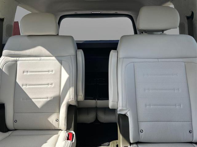 Photo of 2025 Ecotronic Gray Hyundai SANTA FE HEV