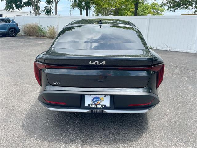Photo of 2025 Interstellar Gray Kia K4