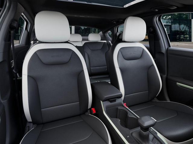 Photo of 2025 Aurora Black Kia K4