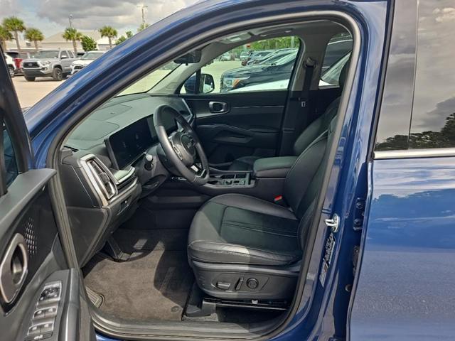 Photo of 2024 Midnight Lake Blue Kia Sorento