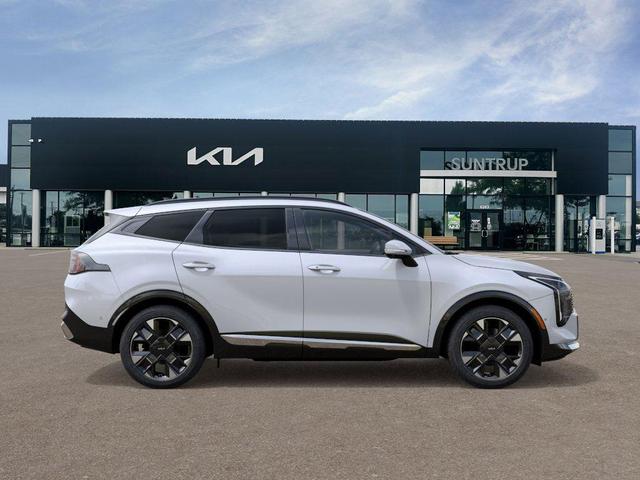 Photo of 2026 White Kia Sportage