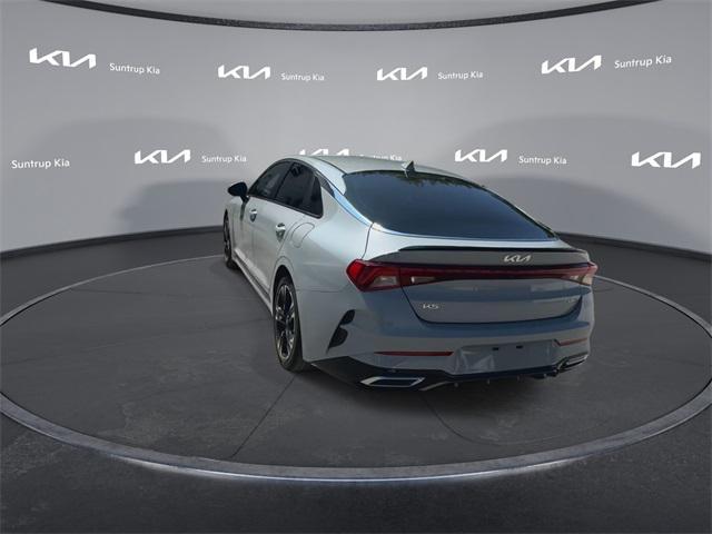 Photo of 2023 Wolf Gray Kia K5